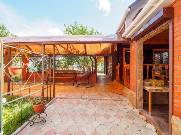 Купить дом в Микрорайоне Порт-Артур в Омске. Вариант № 2580432, 15, площадь -  квм, цена 20000000 рублей