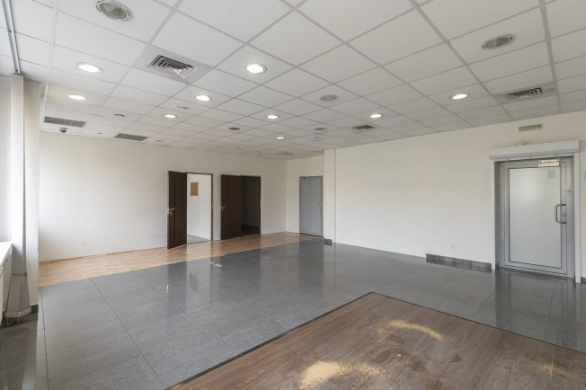 Снять офисы у метро Алексеевская в Москве. Вариант № 60851, 15, площадь -  квм, цена 377150 рублей