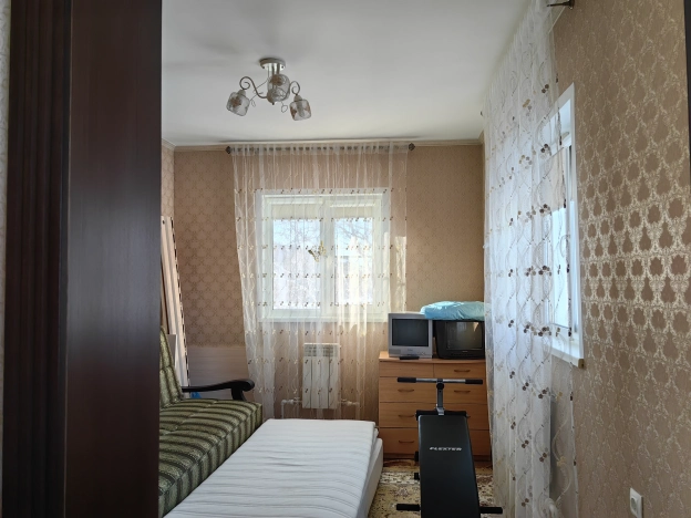 Купить дом в Омске. Вариант № 6178, 12, площадь -  квм, цена 12500000 рублей