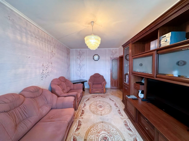 Купить трехкомнатную квартиру на улице Челюскинцев в Белгороде. Вариант № 40343, 1, площадь -  квм, цена 7200000 рублей