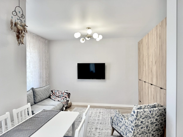 Купить однокомнатную квартиру на улице Майский проезд в Светлогорске. Вариант № 45486, 15, площадь -  квм, цена 7950000 рублей