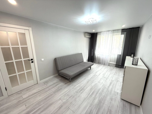 Купить двухкомнатную квартиру в Краснодарском крае. Вариант № 8544220, 0, площадь -  квм, цена 5990000 рублей