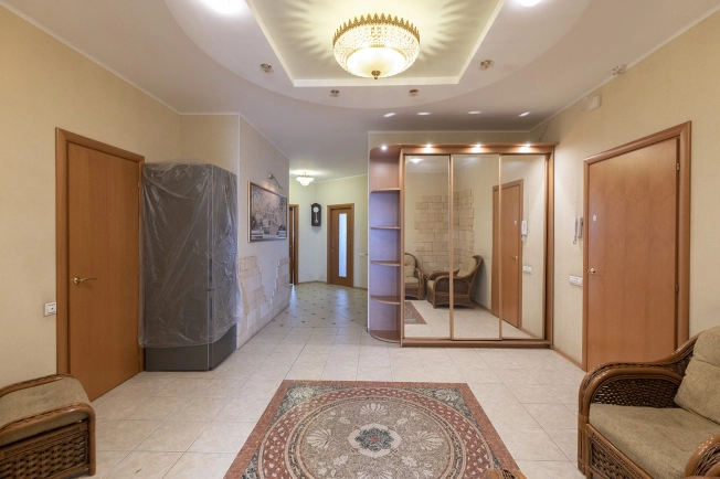 Купить трехкомнатную квартиру в Королёве. Вариант № 36406, 8, площадь - квм, цена 22700000 рублей