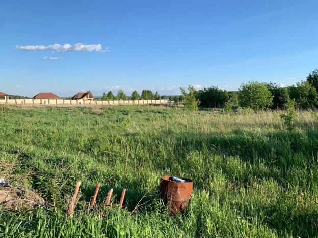 Купить дом на улице Набережная в Тюменской области. Вариант № 12019, 8, площадь -  квм, цена 450000 рублей