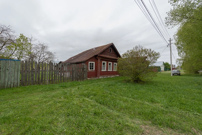 Купить дом на улице Чапаева в Камешкове. Вариант № 7518, 3, площадь -  квм, цена 1090000 рублей