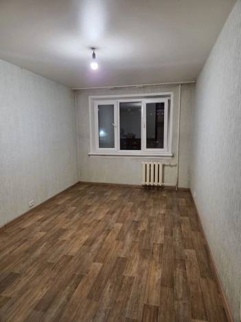 Купить квартиру в Новосибирске. Вариант № 10983824, 8, площадь - квм, цена 4500000 рублей