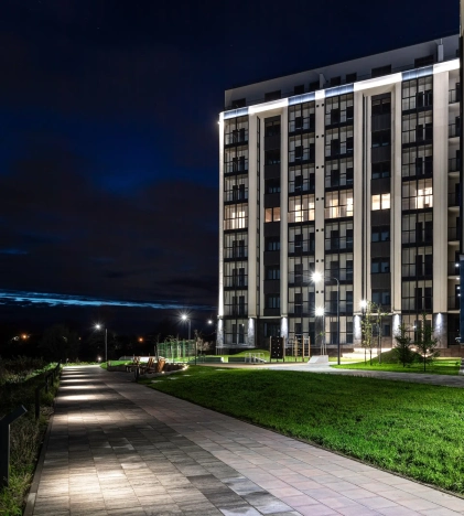 Купить трехкомнатную квартиру в районе Центральный в Калининграде. Вариант № 30506, 19, площадь -  квм, цена 12950000 рублей