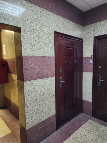 . Вариант № 25570, 15, площадь - 70.2 квм, цена 10300000 рублей