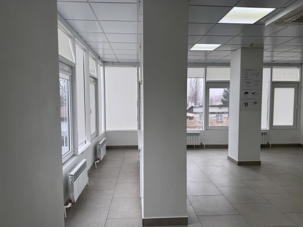 Снять коммерческую недвижимость в Ростове-на-Дону. Вариант № 35524, 2, площадь -  квм, цена 195000 рублей