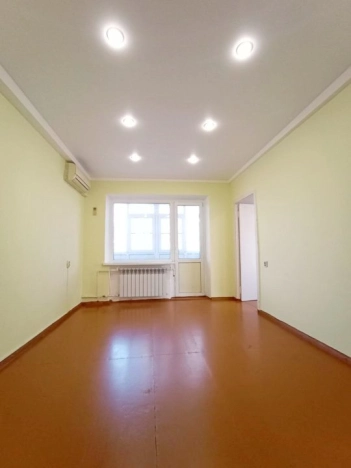 Купить квартиру на вторичке на улице бульвар Комарова в Ростове-на-Дону. Вариант № 10966856, 0, площадь - квм, цена 4650000 рублей