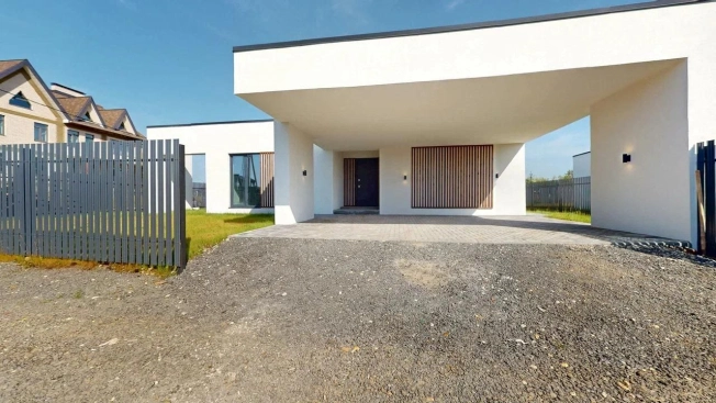 Купить дом в Москве. Вариант № 10129639, 10, площадь -  квм, цена 27953999 рублей