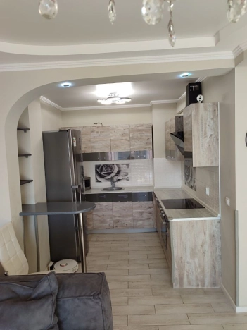 Купить двухкомнатную квартиру в районе Кировский в Ростове-на-Дону. Вариант № 557851, 2, площадь -  квм, цена 7000000 рублей