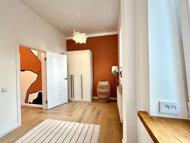 Купить двухкомнатную квартиру на улице Виктора Гакуна в Калининграде. Вариант № 57062, 3, площадь -  квм, цена 7000000 рублей