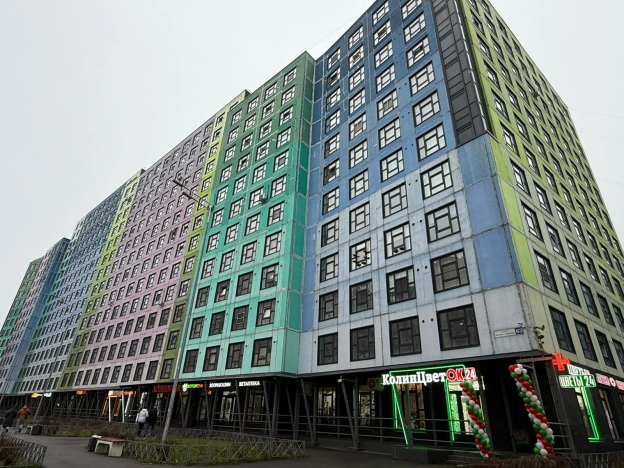 Купить квартиру у метро Зенит в Санкт-Петербурге. Вариант № 10209822, 11, площадь - квм, цена 2900000 рублей