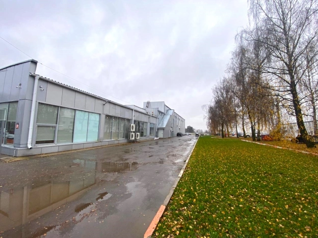 Снять коммерческую недвижимость в Калуге. Вариант № 9440165, 12, площадь - квм, цена 100000 рублей