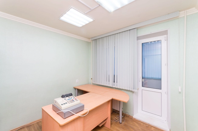 Купить офисы в Тобольске. Вариант № 4508, 9, площадь -  квм, цена 5600000 рублей