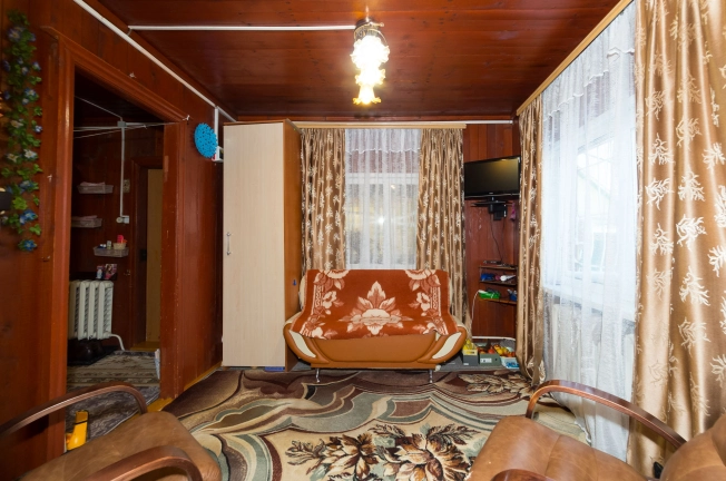 Купить многокомнатную квартиру в Тюменской области. Вариант № 4134, 12, площадь -  квм, цена 4500000 рублей