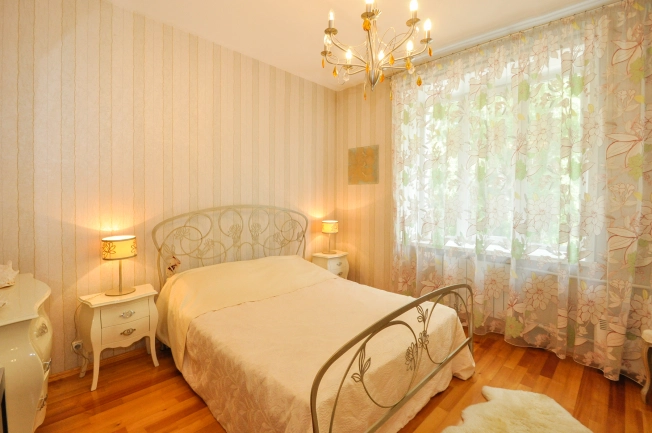 Купить трехкомнатную квартиру в районе Советский в Новосибирске. Вариант № 58492, 0, площадь -  квм, цена 23000000 рублей