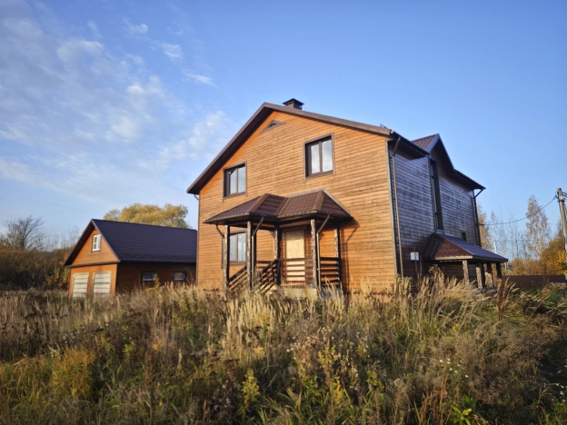 Купить дом на улице Центральная в Ивановской области. Вариант № 9451299, 7, площадь -  квм, цена 12500000 рублей