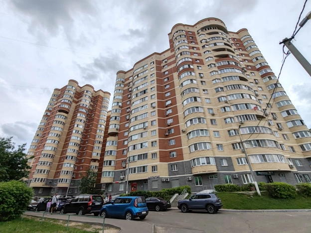 . Вариант № 47217, 20, площадь - 77.9 квм, цена 14800000 рублей