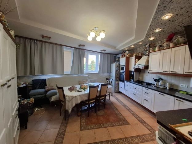 Купить квартиру в Москве. Вариант № 49870, 3, площадь - квм, цена 39000000.0000 рублей
