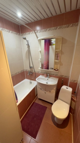 Купить однокомнатную квартиру в Омске. Вариант № 25084, 8, площадь -  квм, цена 5770000 рублей