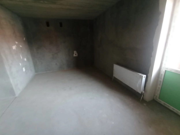 Купить квартиру на улице Героя А.А. Аверкиева в Краснодаре. Вариант № 10431837, 8, площадь -  квм, цена 2700000 рублей