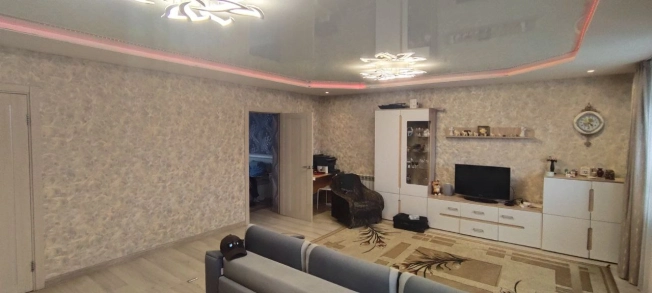 Купить дом в Улан-Удэ. Вариант № 4168902, 11, площадь -  квм, цена 8100000 рублей