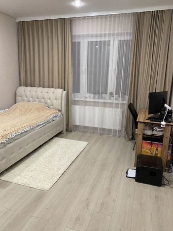 Купить квартиру в Тобольске. Вариант № 9495314, 10, площадь -  квм, цена 8100000 рублей