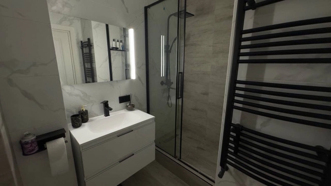 Снять квартиру в районе Ленинградский в Калининграде. Вариант № 8894068, 15, площадь -  квм, цена 35000 рублей