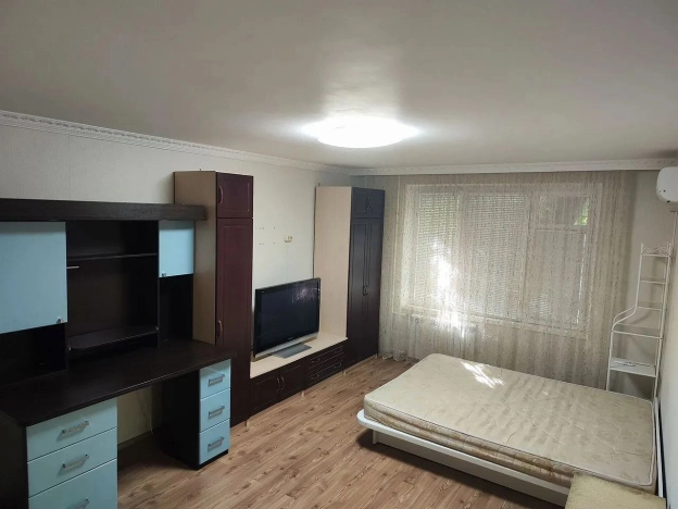 Купить квартиру в Москве. Вариант № 9219541, 8, площадь -  квм, цена 14250000 рублей