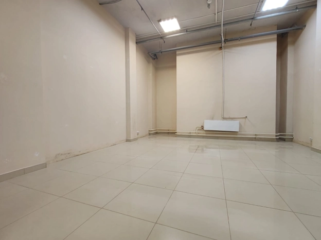 Купить торговые помещения в Москве. Вариант № 12941, 7, площадь - квм, цена 2600000 рублей