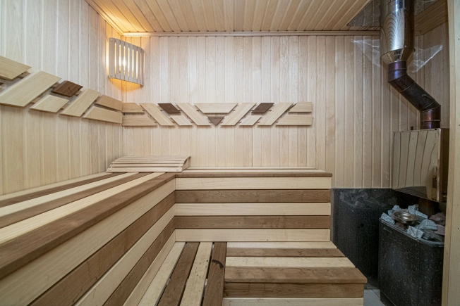 Купить дом на улице Школьная в Нижегородской области. Вариант № 8684619, 26, площадь -  квм, цена 24150000 рублей