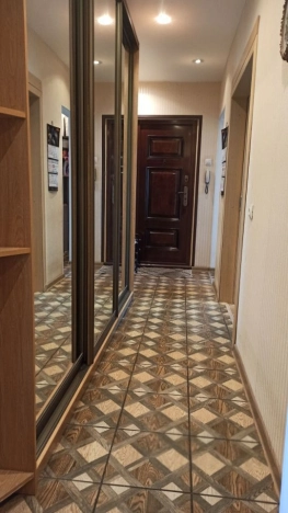 Купить трехкомнатную квартиру в Новосибирской области. Вариант № 10077143, 14, площадь -  квм, цена 7000000 рублей