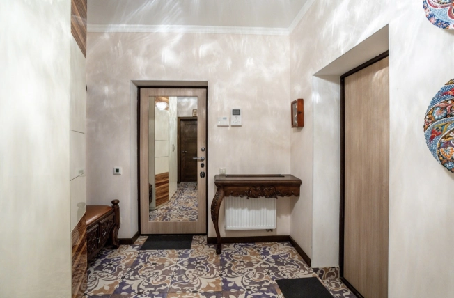 Купить дом в Москве. Вариант № 9156601, 8, площадь - квм, цена 45000000 рублей