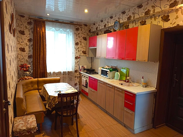 Купить дом в Москве. Вариант № 9586460, 3, площадь -  квм, цена 10300000 рублей