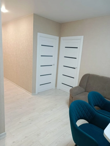 Купить двухкомнатную квартиру в Сыктывкаре. Вариант № 5922519, 23, площадь -  квм, цена 9600000 рублей