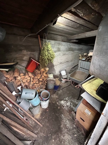 Купить дом в Иркутской области. Вариант № 8569055, 8, площадь -  квм, цена 1600000 рублей