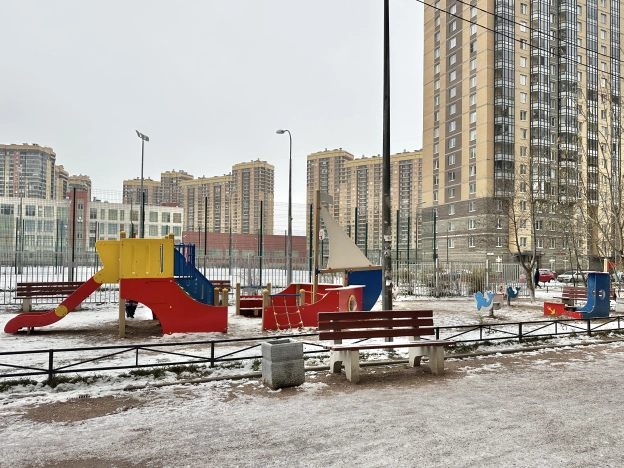 Купить однокомнатную квартиру в Санкт-Петербурге. Вариант № 9774115, 25, площадь -  квм, цена 7450000 рублей