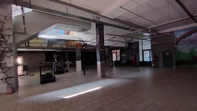 Снять коммерческую недвижимость в Омске. Вариант № 7632138, 12, площадь -  квм, цена 150000 рублей