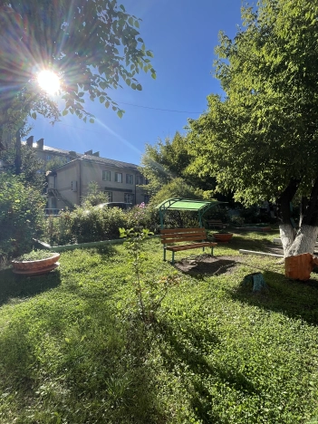 Купить трехкомнатную квартиру в Приморском крае. Вариант № 13004, 15, площадь -  квм, цена 6600000 рублей