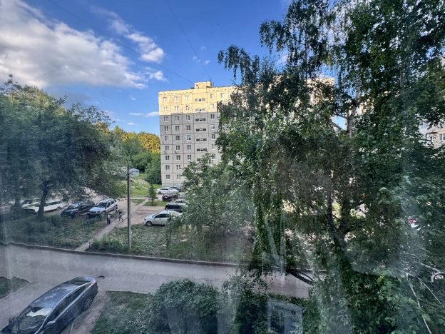 Купить квартиру на вторичке в Уфе. Вариант № 3046315, 10, площадь -  квм, цена 6395000 рублей