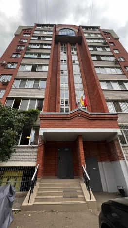 Купить квартиру на улице имени 40-летия Победы в Краснодаре. Вариант № 3773829, 38, площадь -  квм, цена 10900000 рублей