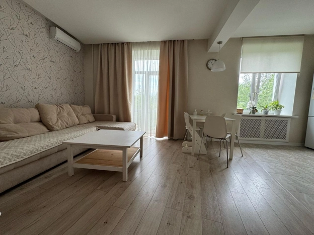 Купить трехкомнатную квартиру в Микрорайоне 29-й, Ангарск в Ангарске. Вариант № 1247243, 5, площадь -  квм, цена 7900000 рублей