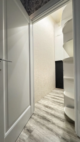 Купить трехкомнатную квартиру в Северодвинске. Вариант № 17564, 42, площадь -  квм, цена 16499000 рублей