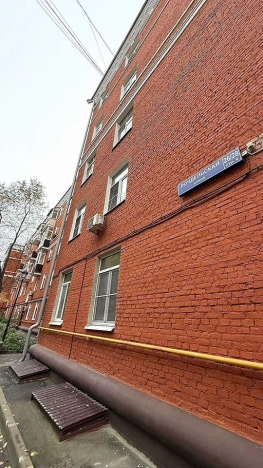 Купить квартиру в Москве. Вариант № 8305871, 32, площадь -  квм, цена 34998000 рублей