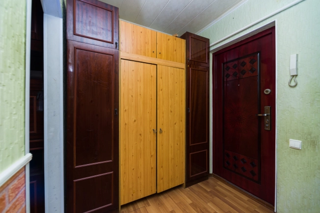 Купить однокомнатную квартиру в районе Железнодорожный в Рязани. Вариант № 1271746, 7, площадь -  квм, цена 3800000 рублей