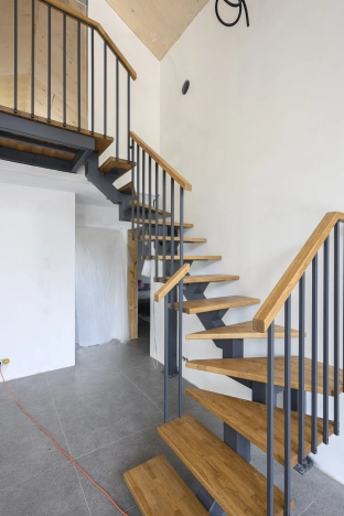 Купить дом в Москве. Вариант № 9002893, 35, площадь -  квм, цена 24900000 рублей