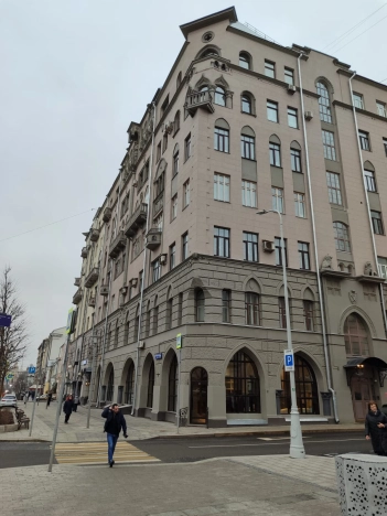 Купить квартиру в районе Тверской в Москве. Вариант № 23096, 37, площадь - квм, цена 33175500.0000 рублей
