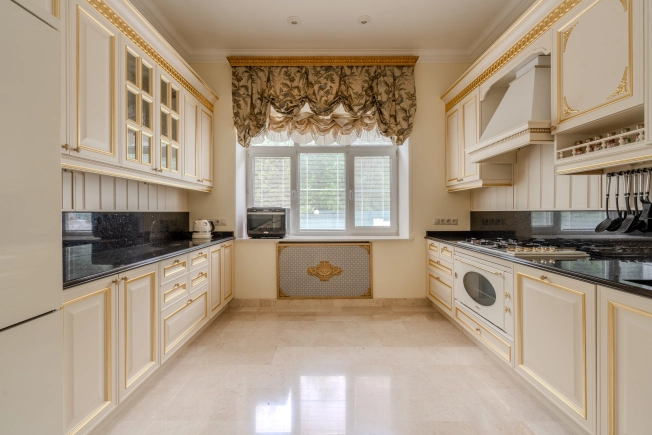 Купить дом в Долгопрудном. Вариант № 20974, 2, площадь -  квм, цена 55990000 рублей